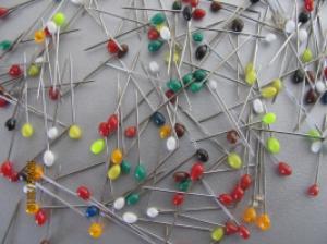 Špendlíky nerez 0,59x33mm s plastovými hlavičkami 5000ks